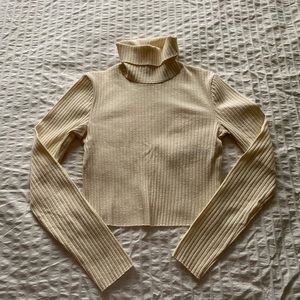 Zara cream cropped turtleneck